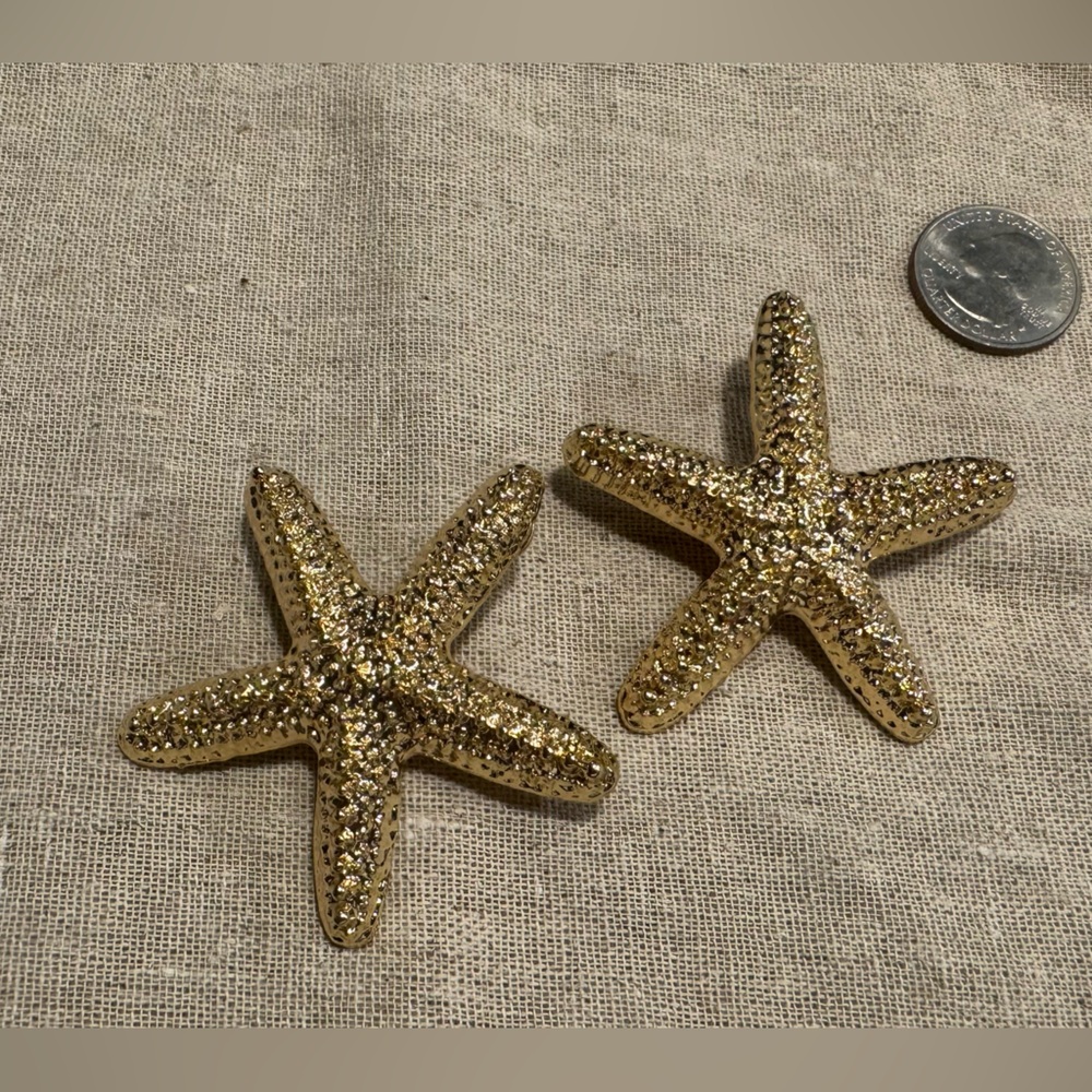 Gold Starfish Decorative earrings